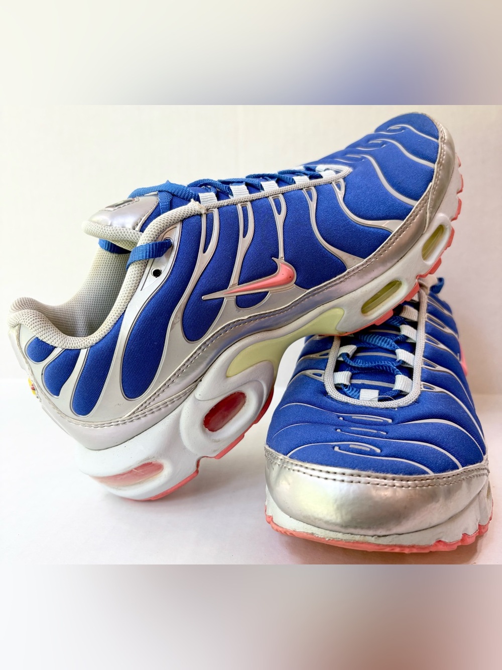 Nike Air Max Plus TN Ultraman Women's 8.5 CU4819-400 Blue Pink Silver Y2K